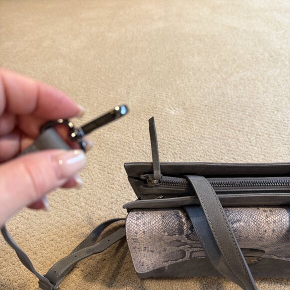 Vittoria Napoli Satchel Bag Purse Grey Nubuck Leather Python Snake Embossed Flap - Picture 12 of 15